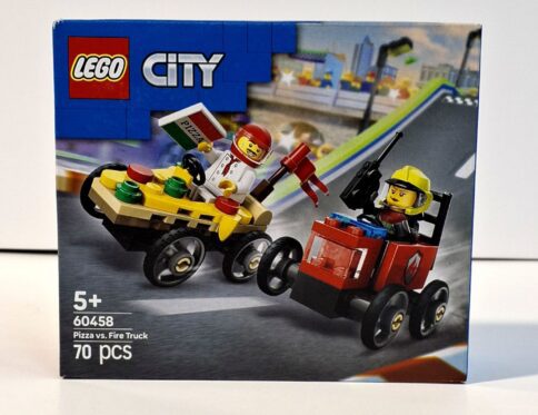 מארז לגו מרוץ מכוניות: רכב פיצה נגד כבאית (LEGO City 60458)